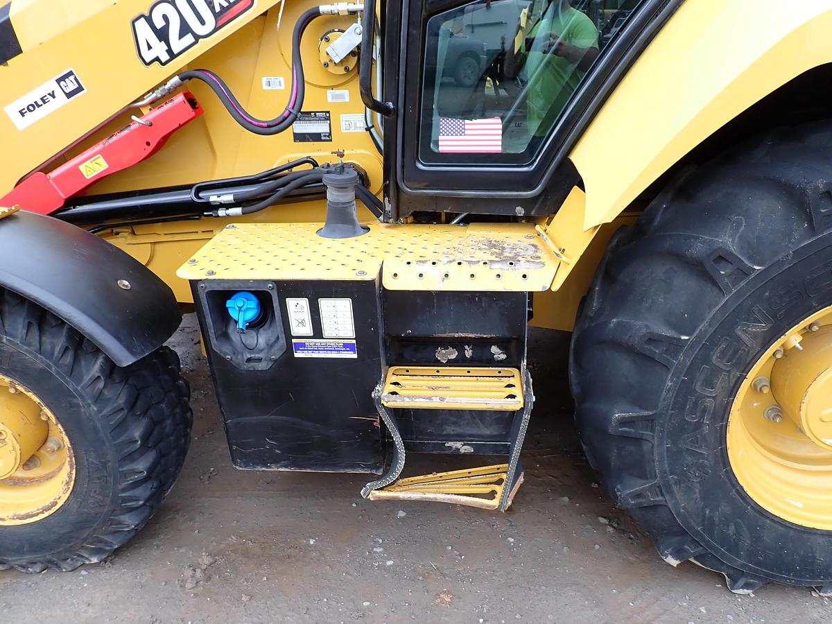 Used 2022 CAT 420 XE Backhoe Loader 