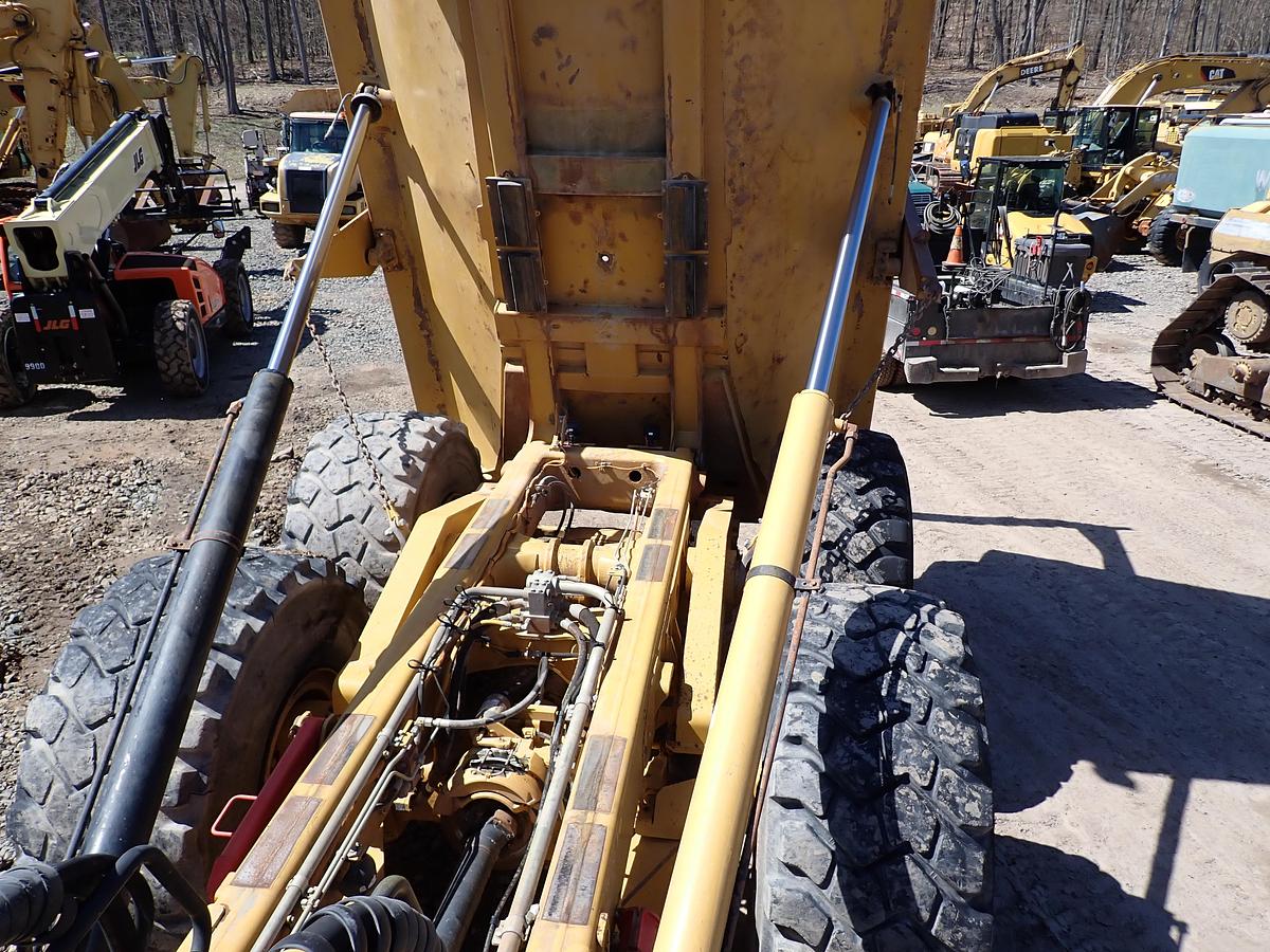 Used 2012 CAT 740B Articulated Haul Truck w/ TAILGATE