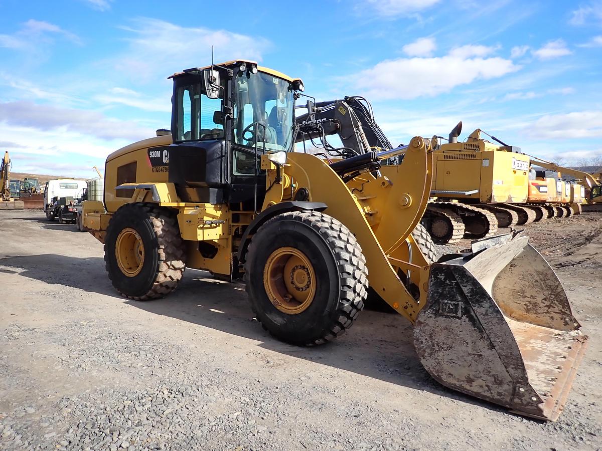 Used 2019 CAT 930M Wheel Loader