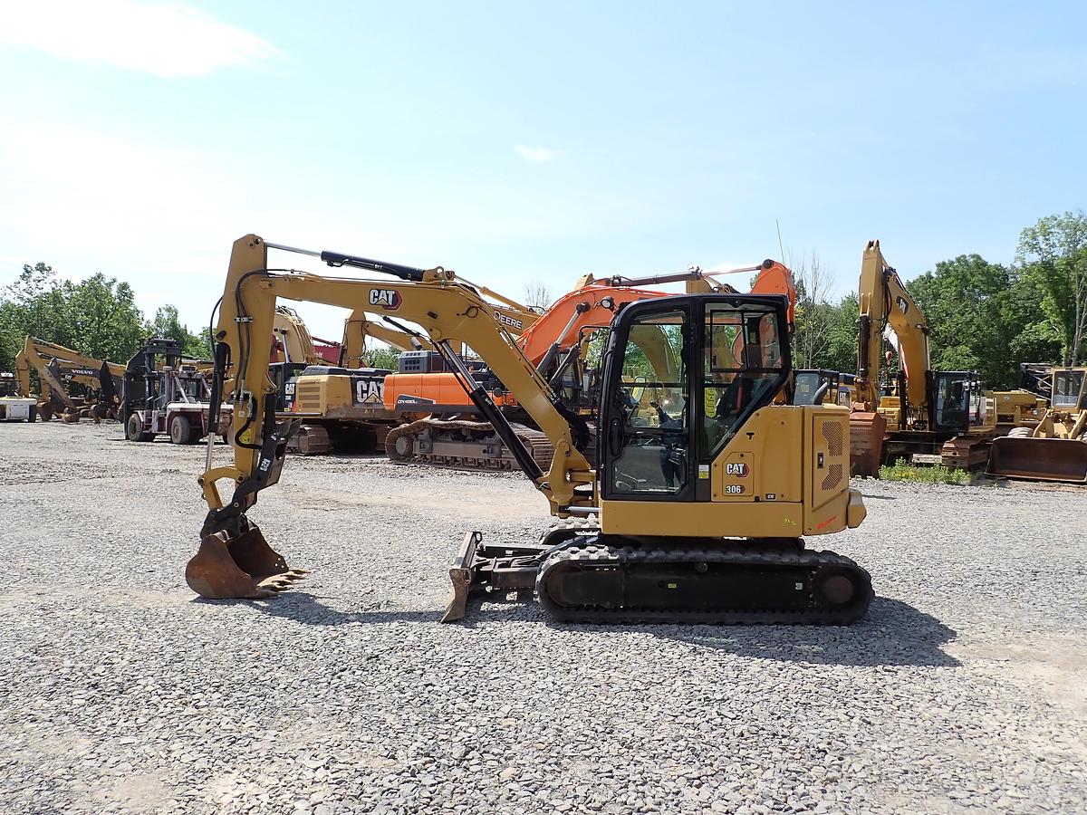 Used 2020 CAT 306 CR Hydraulic Excavator THUMB 1500 HOURS