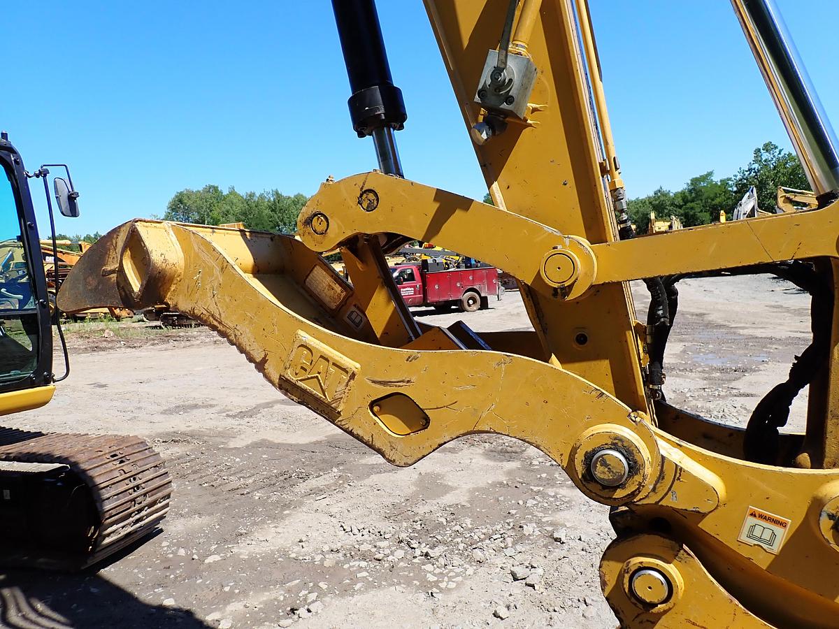 Used 2018 CAT 313FL GC Excavator HYDRAULIC THUMB