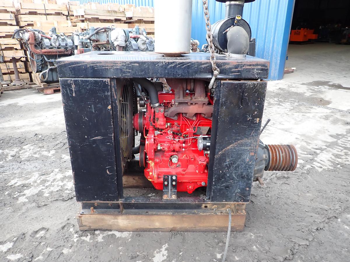 Used 1999 John Deere 4045TF250 Diesel Engine POWER UNIT w/ PTO CLUTCH