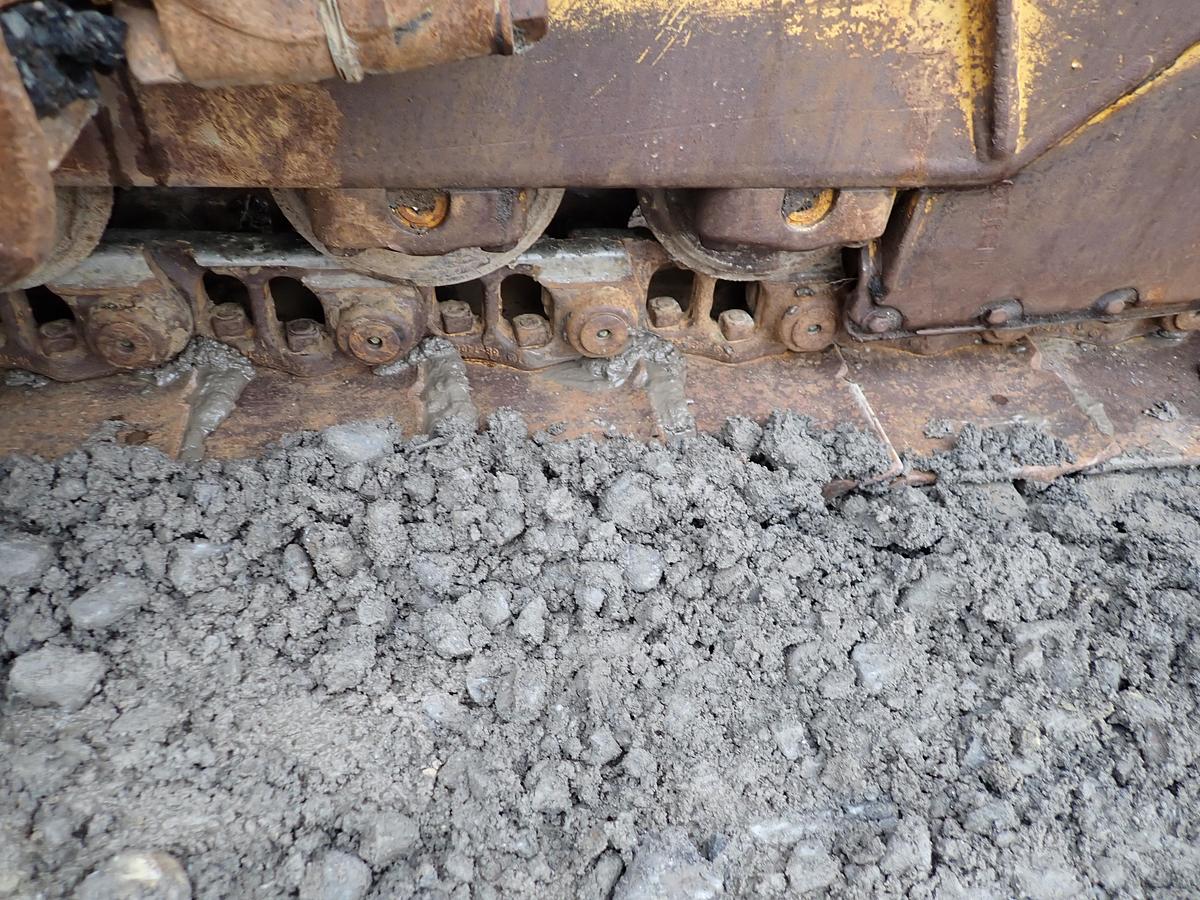 Used 2004 CAT D6R XL II