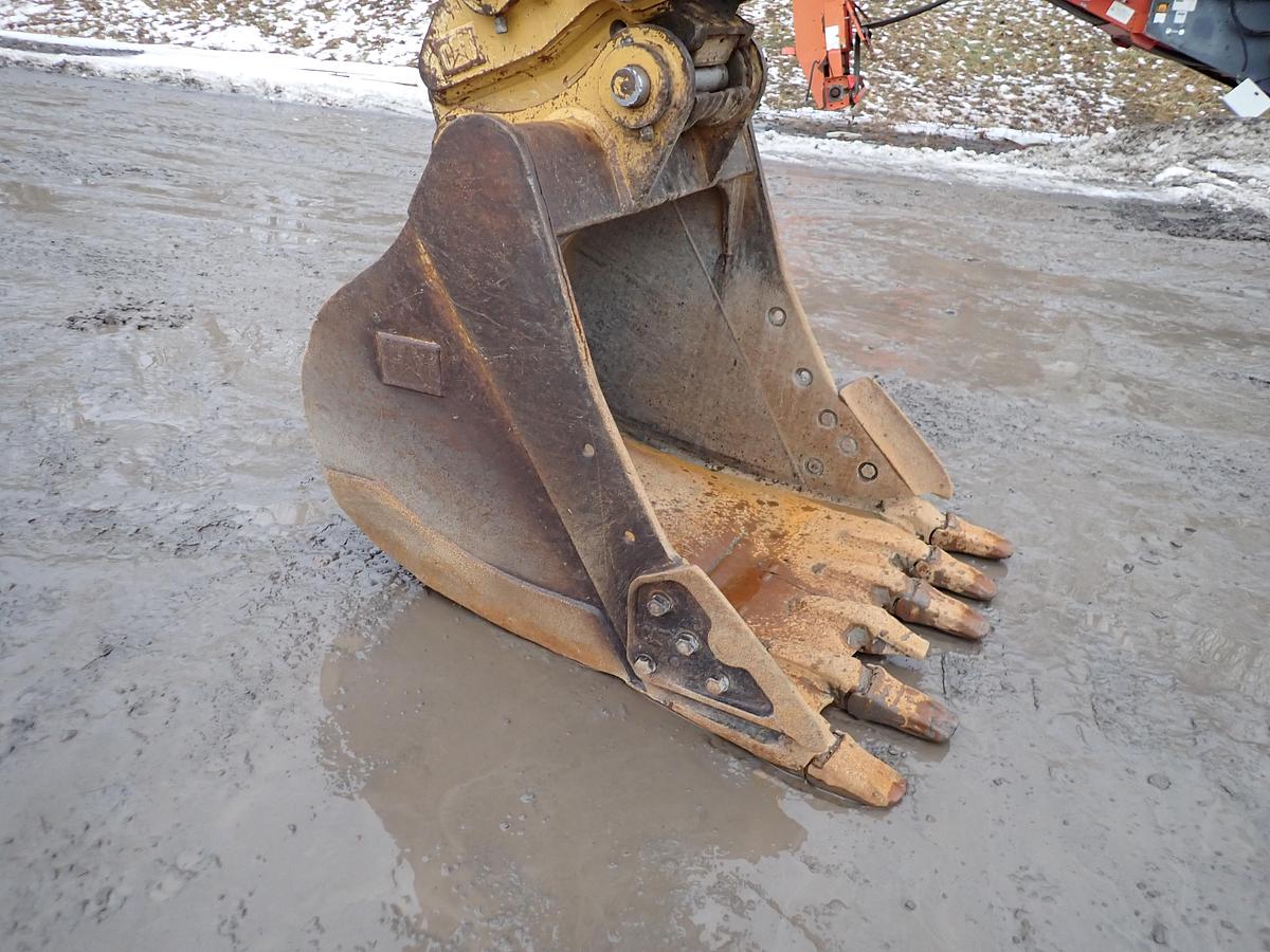 Used 2019 CAT 323 Hydraulic Excavator HYD THUMB! Q/C