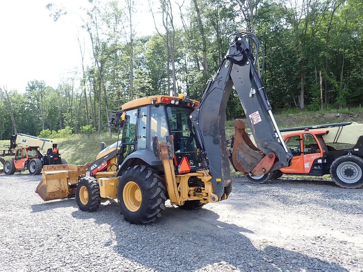 Used 2018 John Deere 410L Loader Backhoe LOADED! Q/C FORKS EXTENDAHOE