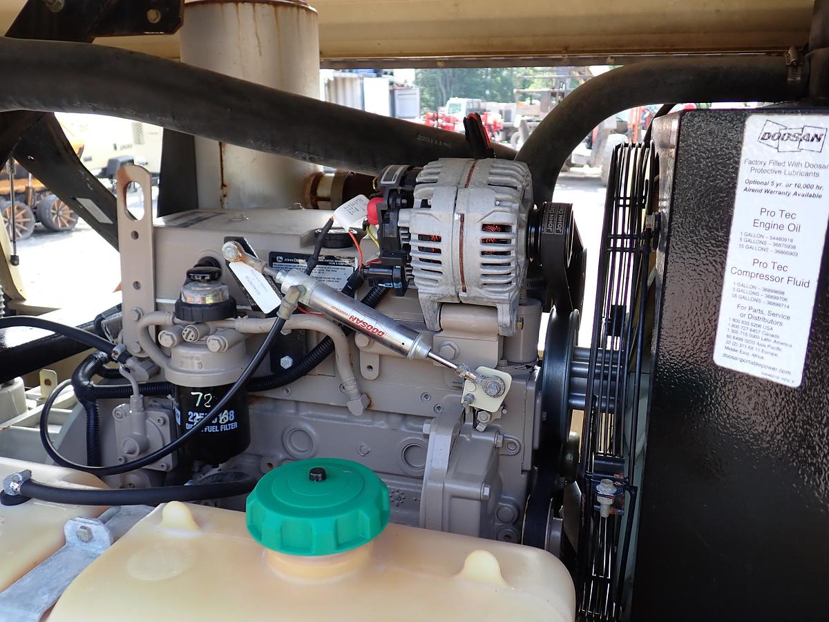 Used 2013 Doosan P185WJD-T4I 185 CFM Air Compressor 224 HOURS!