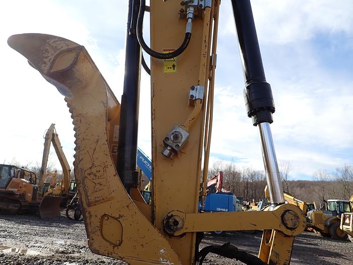 Used 2019 CAT 315F LCR