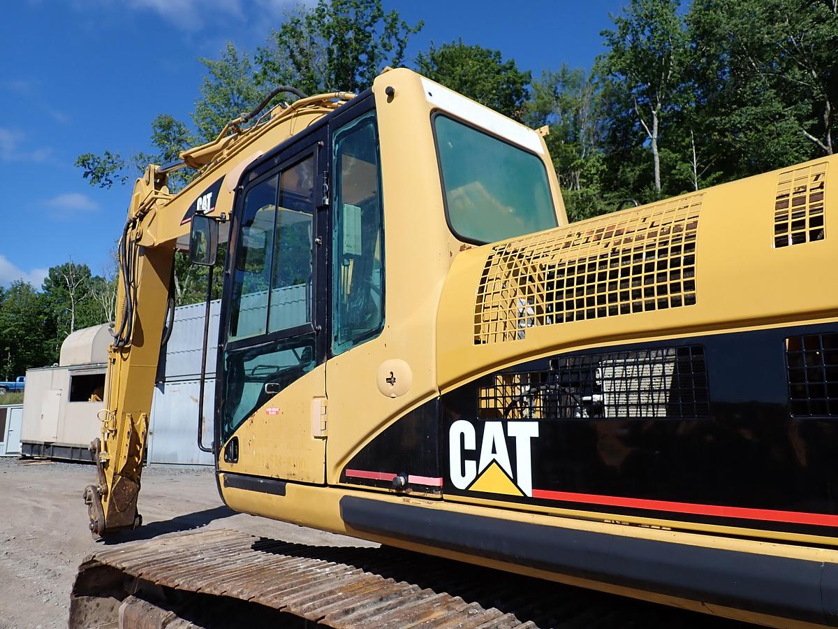 Used 2005 CAT 330CL Hydraulic Excavator