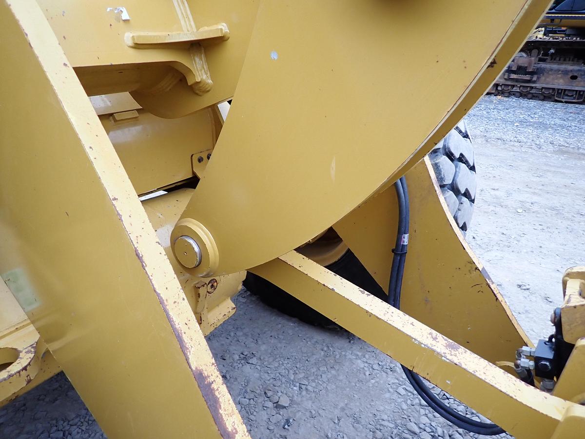 Used 2019 CAT 938M Wheel Loader
