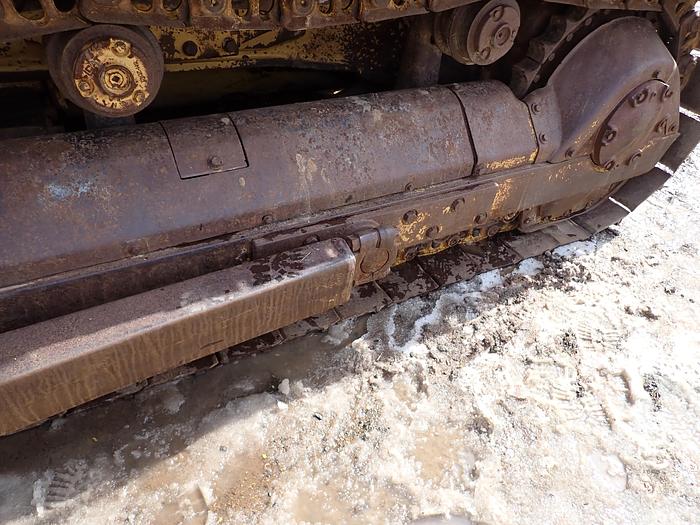 Used 1982 CAT D5B Crawler Dozer w/ CAB & WINCH 