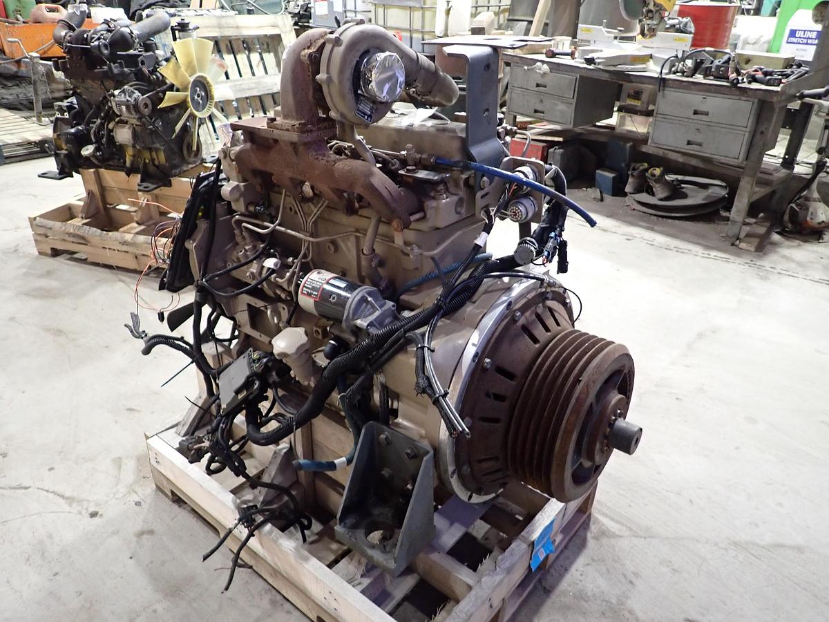 Used 2006 John Deere 4045TF275