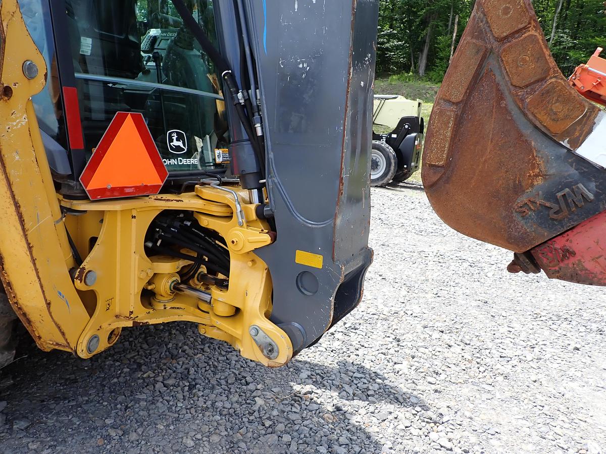 Used 2018 John Deere 410L Loader Backhoe LOADED! Q/C FORKS EXTENDAHOE