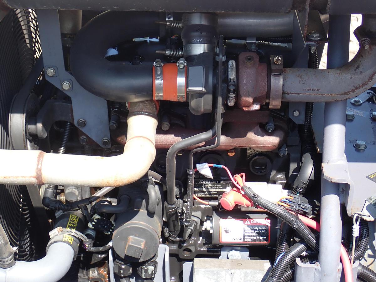 Used 2014 Atlas Copco XAS300 JDU7 300 CFM Air Compressor