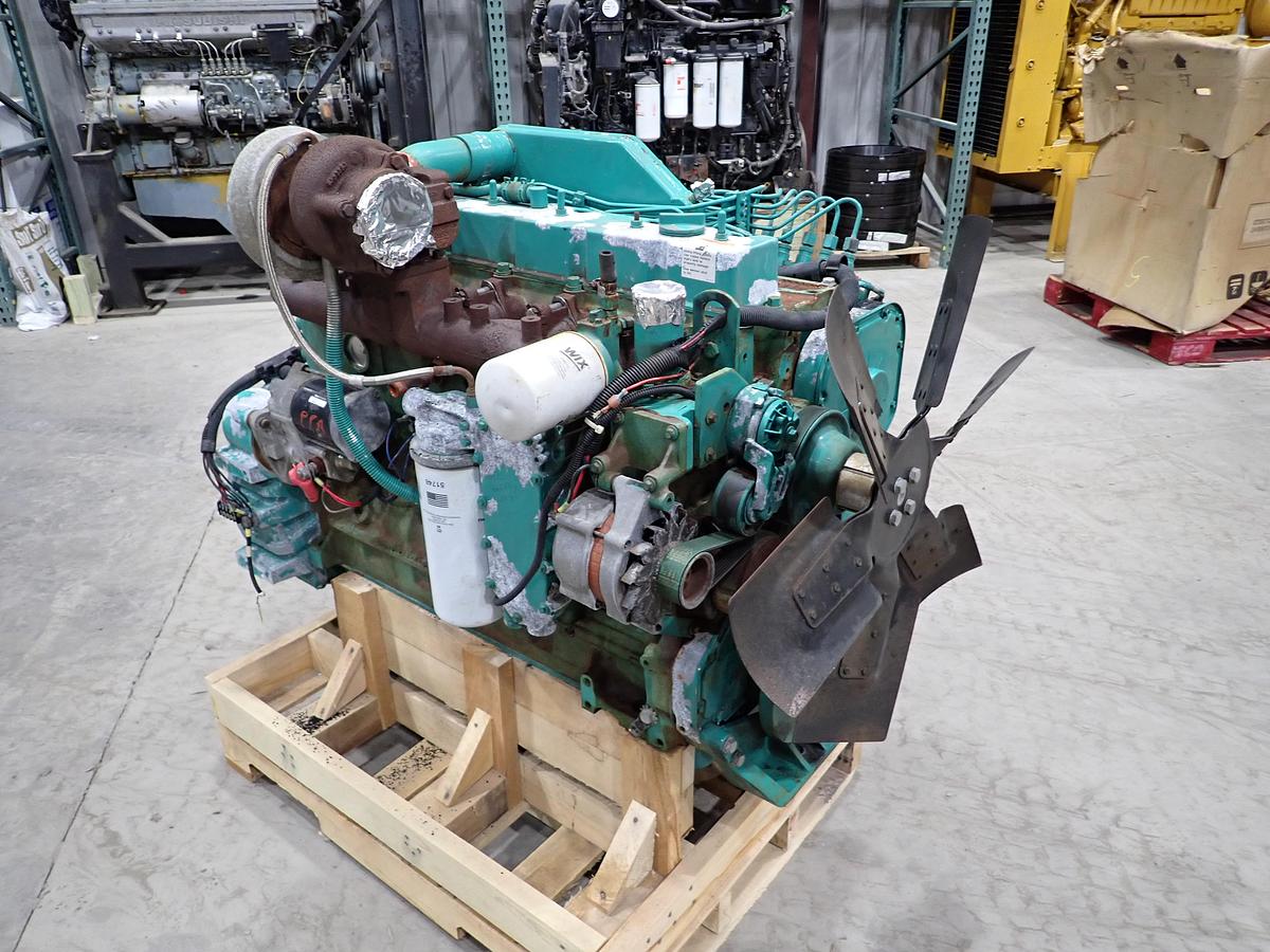 Used 2002 Cummins 6CTA 8.3 Diesel Engine 418 HOURS