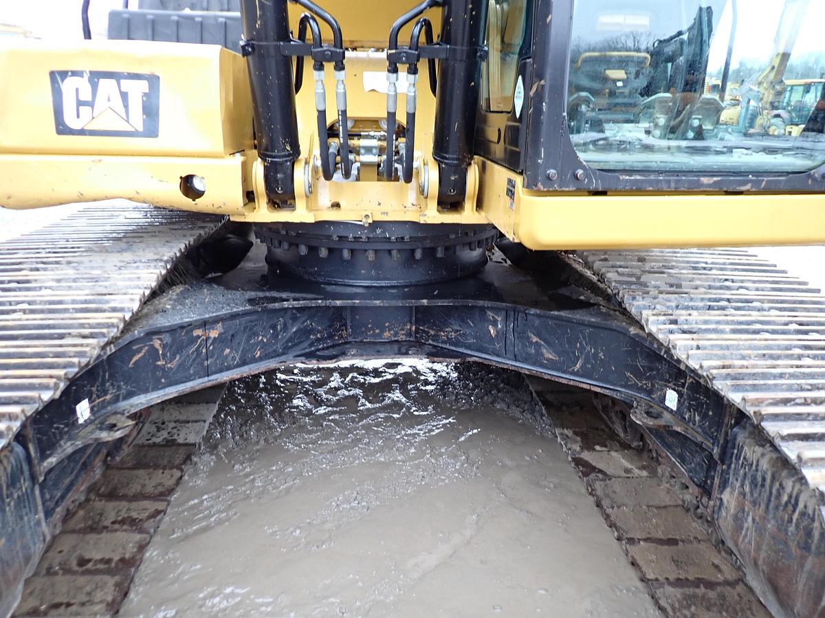 Used 2019 CAT 323 Hydraulic Excavator HYD THUMB! Q/C