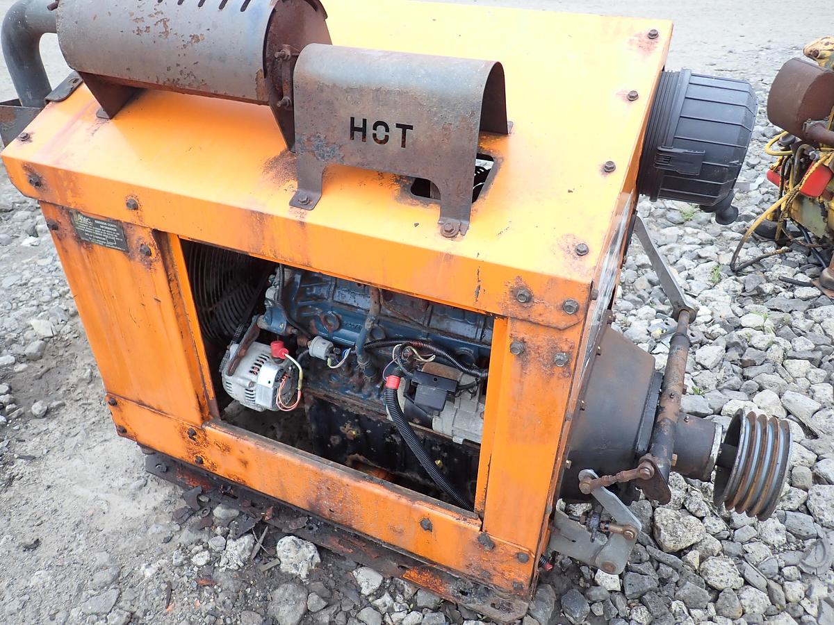 Used Kubota V3600-T-ET02 Turbo Diesel Engine POWER UNIT w/ PTO Clutch