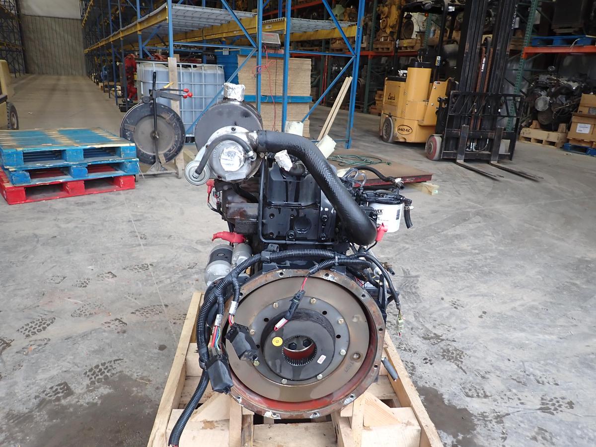 Used 2011 Yanmar 4TNV84T-BMIRD Diesel Engine