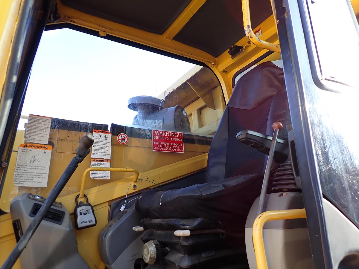 Used 2003 Komatsu CD110R-1 Crawler Carrier Dumper