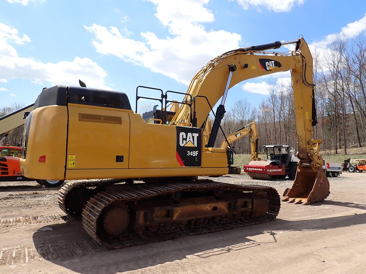 Used 2019 CAT 349FL Hydraulic Excavator 