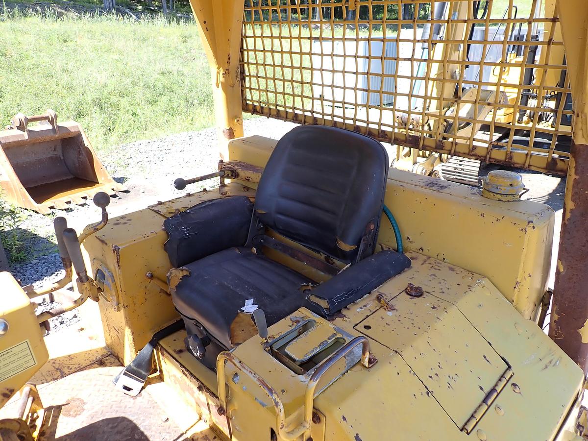 Used 1978 CAT D5B Crawler Dozer WINCH