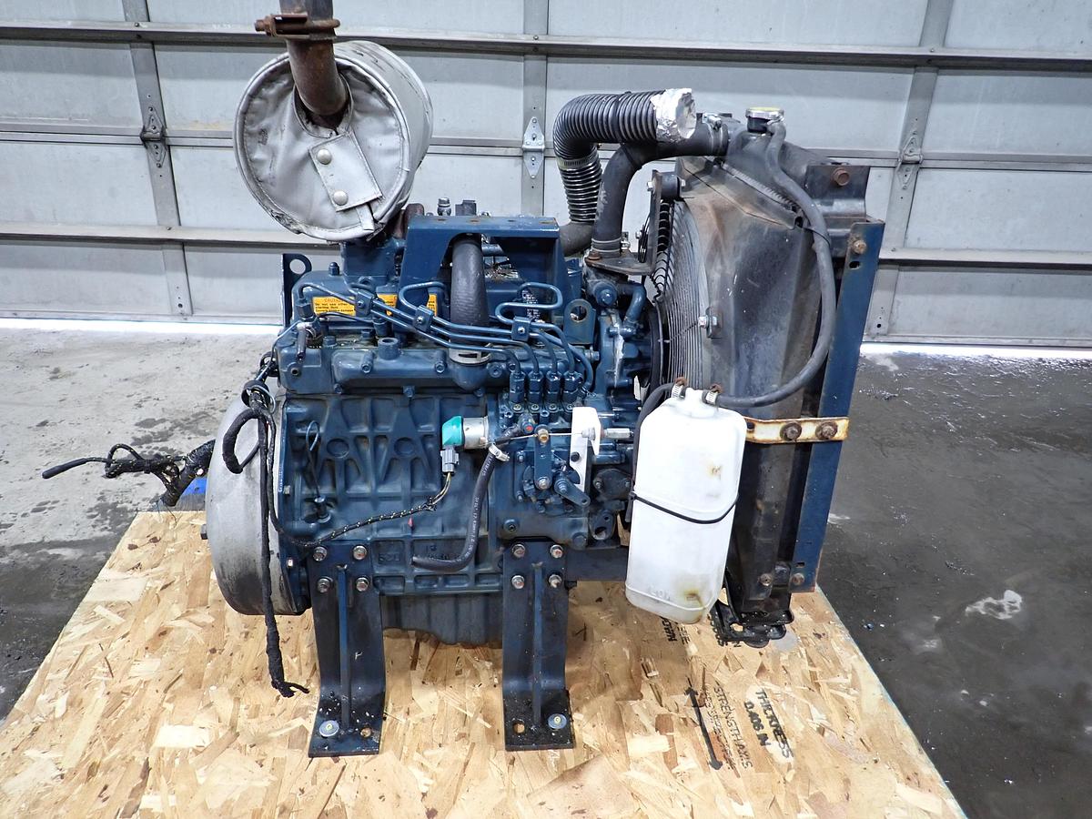 Used Kubota V1505-T Turbo Diesel Engine Power Unit 151 HOURS!