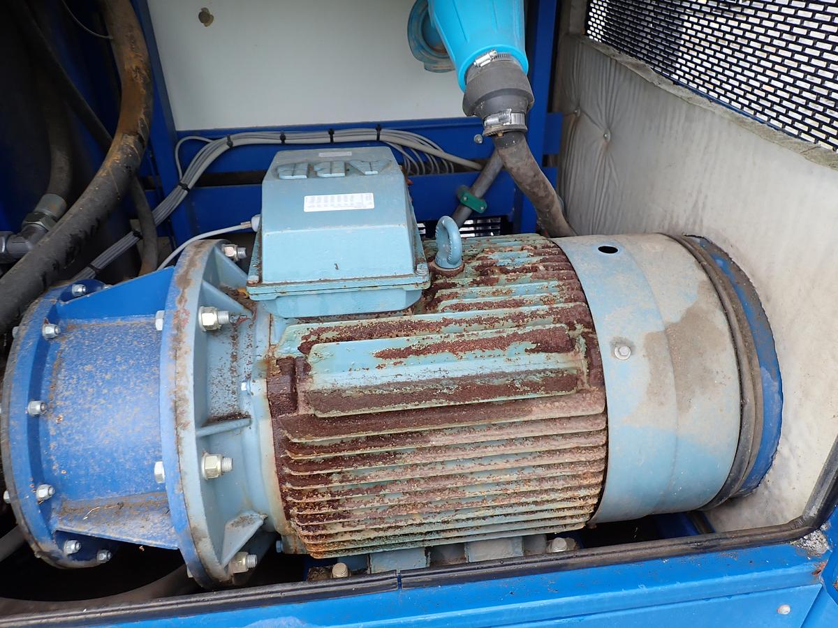 Used 2012 Hutte HBR203