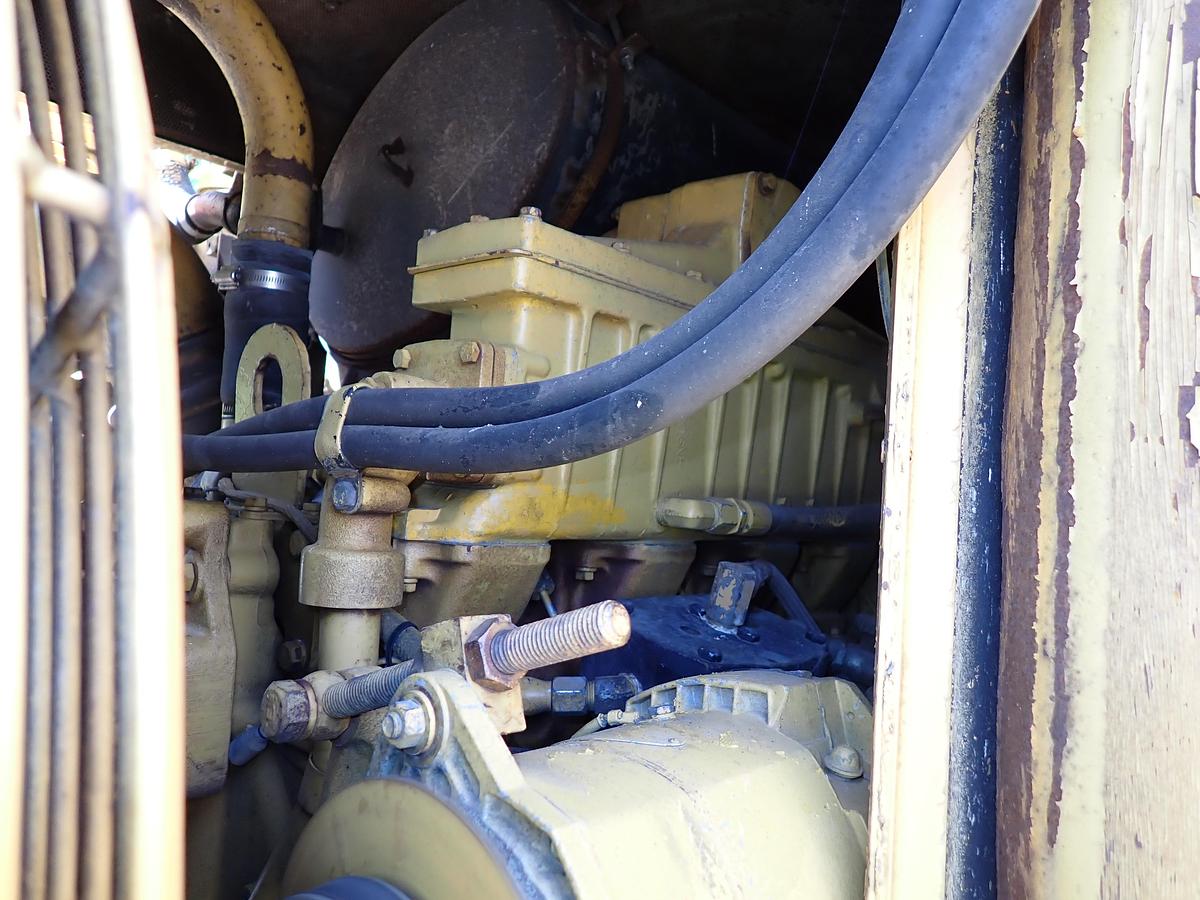 Used CAT 623B 8000 Gallon Water Wagon