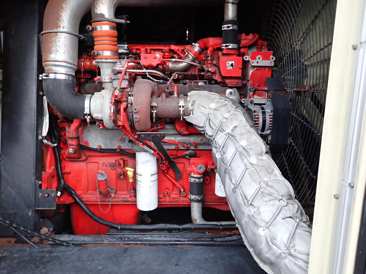 Used 2014 Doosan HP1600 Air Compressor