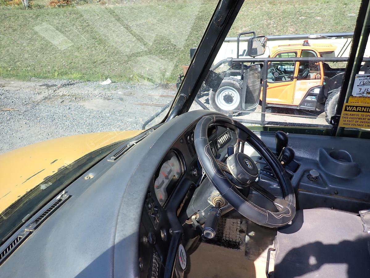 Used 2004 CAT 735 Articulated Haul Truck