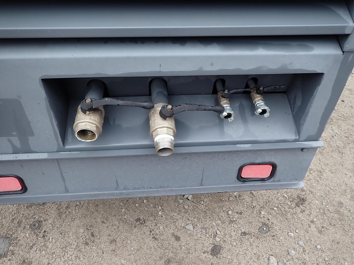 Used 2020 Atlas Copco XAS950 PD8 950 CFM Air Compressor