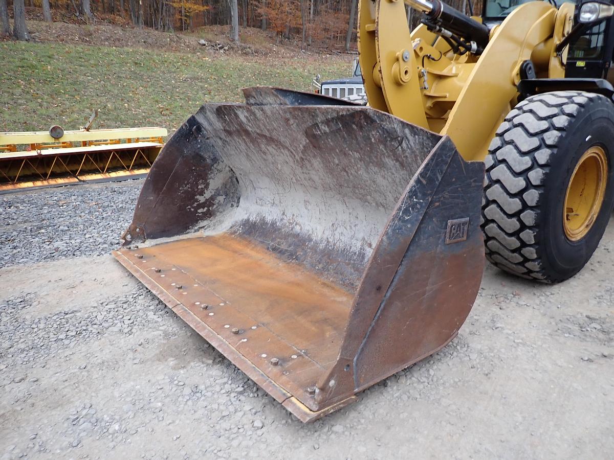 Used 2019 CAT 938M Wheel Loader