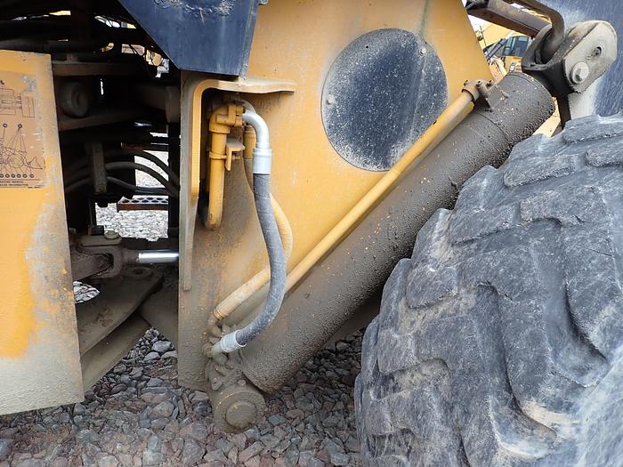 Used Dresser 530 Wheel Loader w/ FORKS & BUCKET