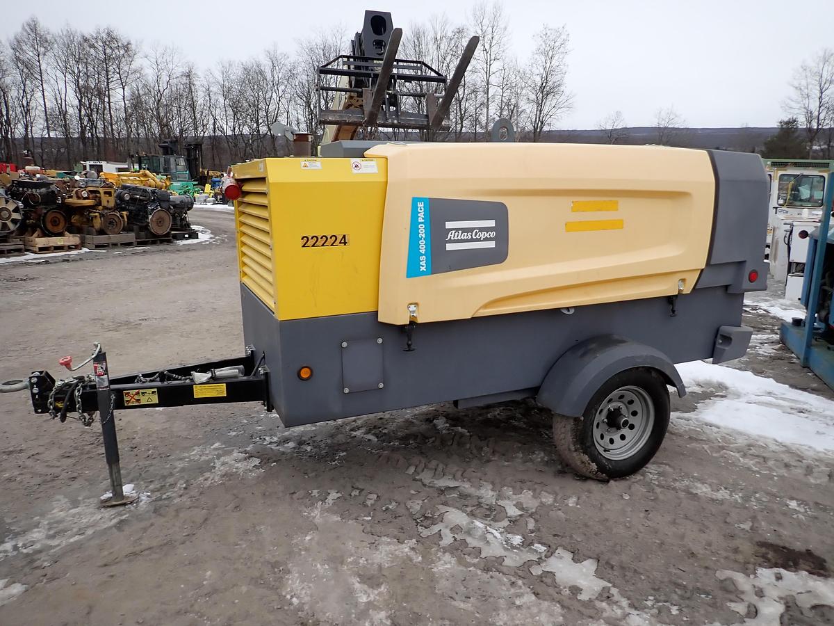 Used 2023 Atlas Copco XAS400-200 Air Compressor 