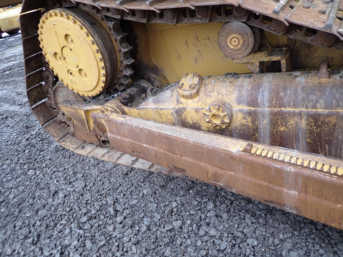 Used 2004 CAT D6R XL II