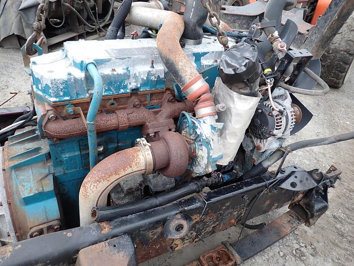 Used 2003 International DT466E Diesel Truck Engine C195