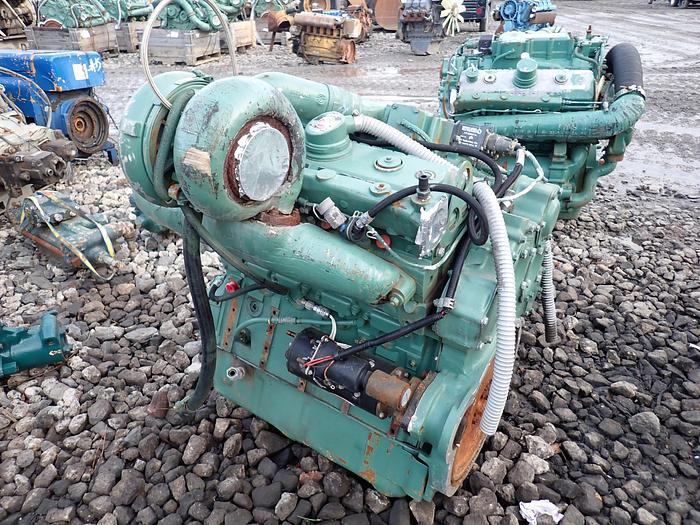 Used Detroit Diesel 8V71T MILITARY Engine 440 HP UNUSED SURPLUS