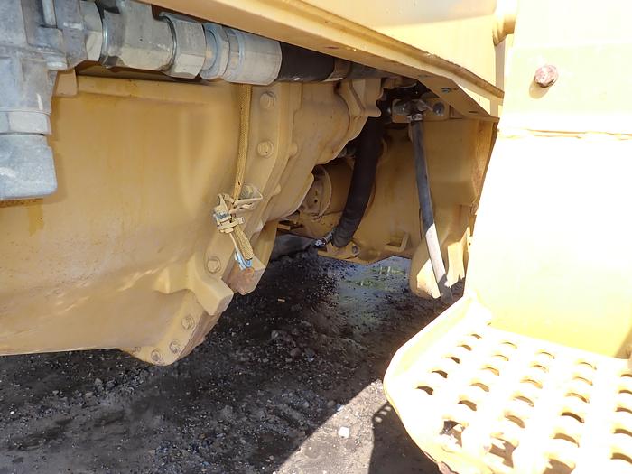 Used 2015 CAT 120M2 AWD