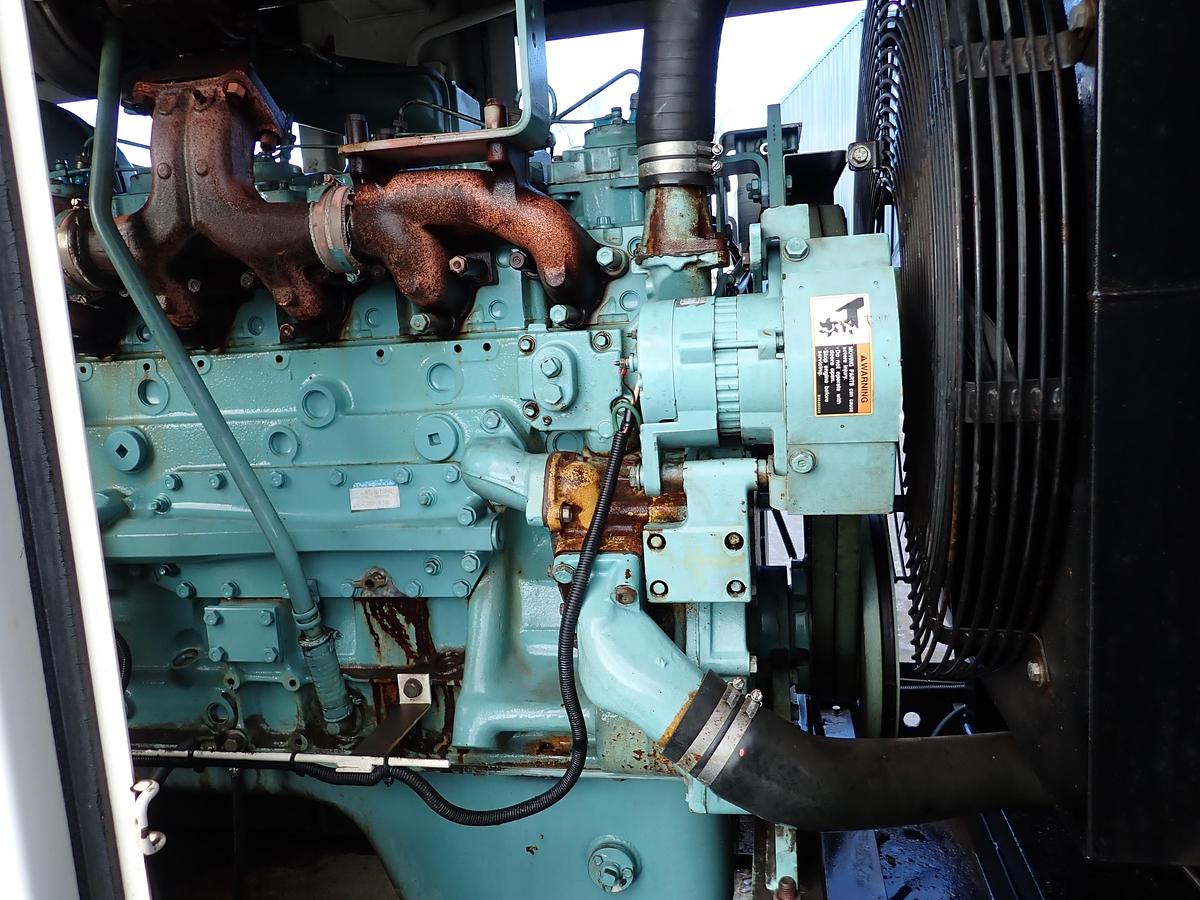 Used 2003 Multiquip DCA220-SSK