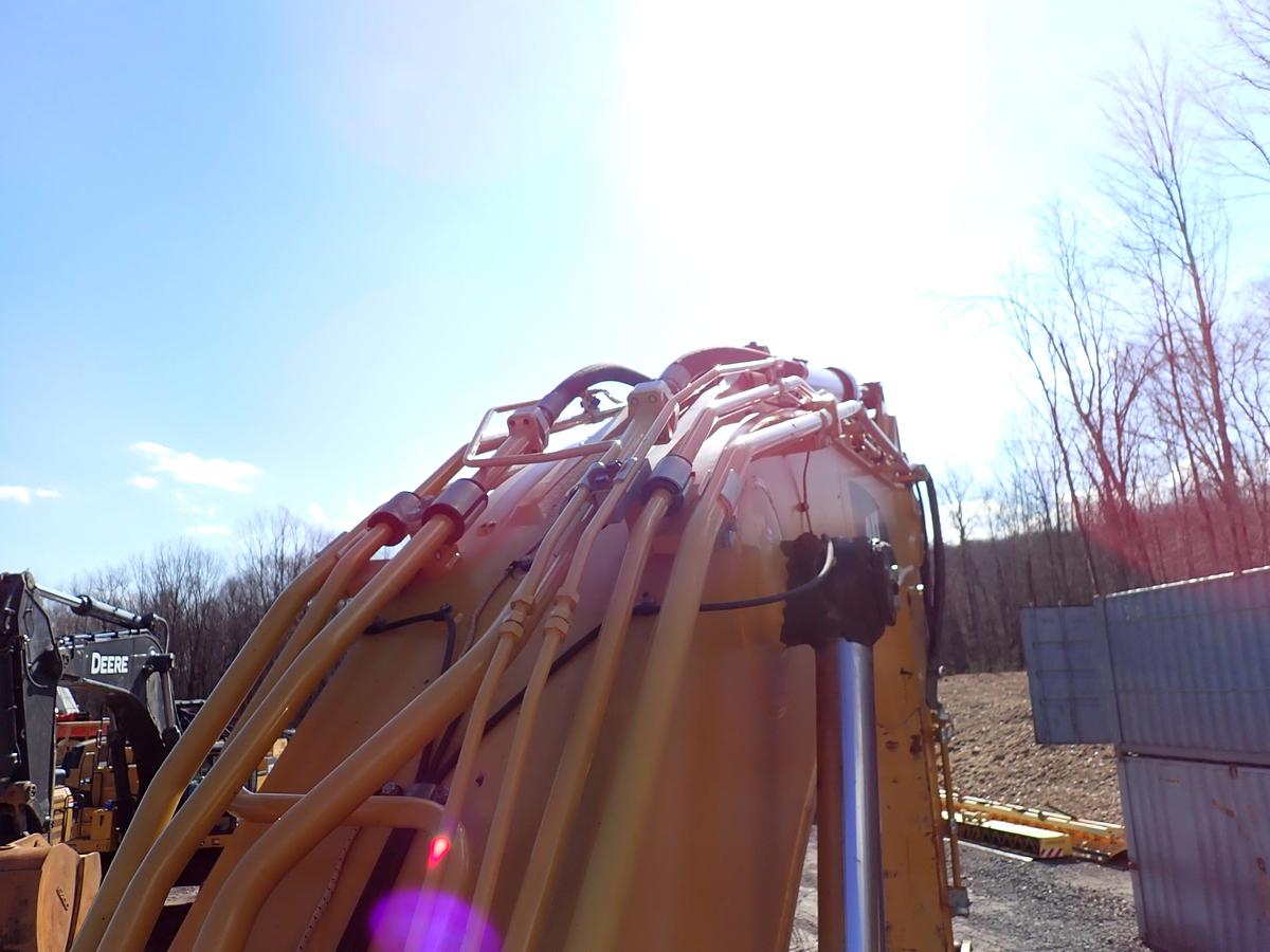 Used 2019 CAT 349FL Excavator Q/C Aux. Hydraulics