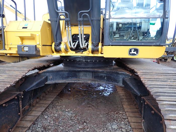 Used 2019 John Deere 470G LC Hydraulic Excavator Q/C Aux. Hydraulics