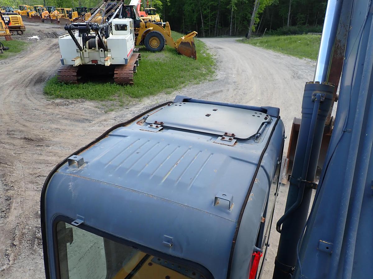 Used 2004 John Deere 330C LC Hydraulic Excavator