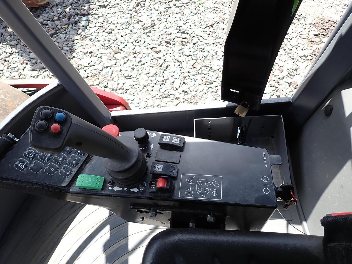 2024 Dynapac CA2500D 84" Vibratory Compactor