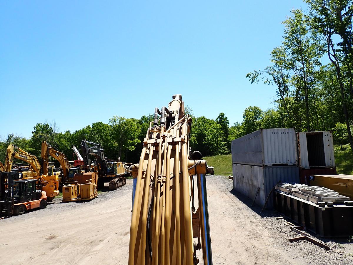Used 2006 CAT 320CL