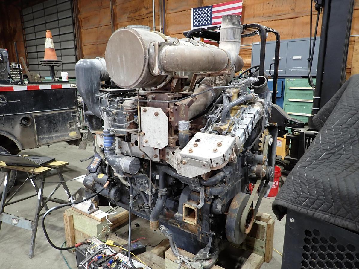 Used 2012 Komatsu SAA6D140E-6 Diesel Engine WA500-7 LOADER