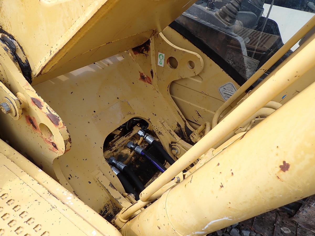 Used 2001 CAT 320CL Hydraulic Excavator