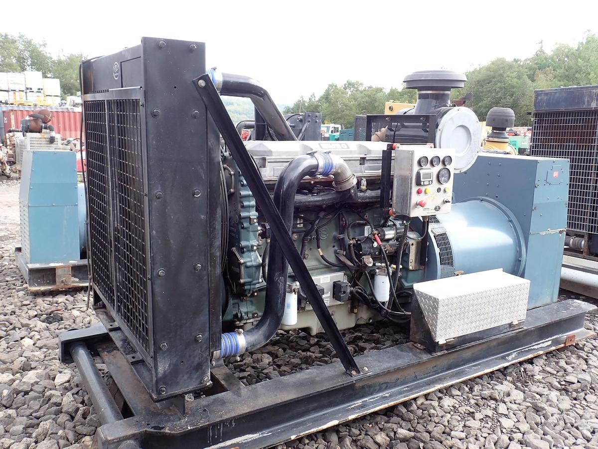 Used Detroit Diesel 450 KW Generator LOW HOURS! 14 LITER SERIES 60