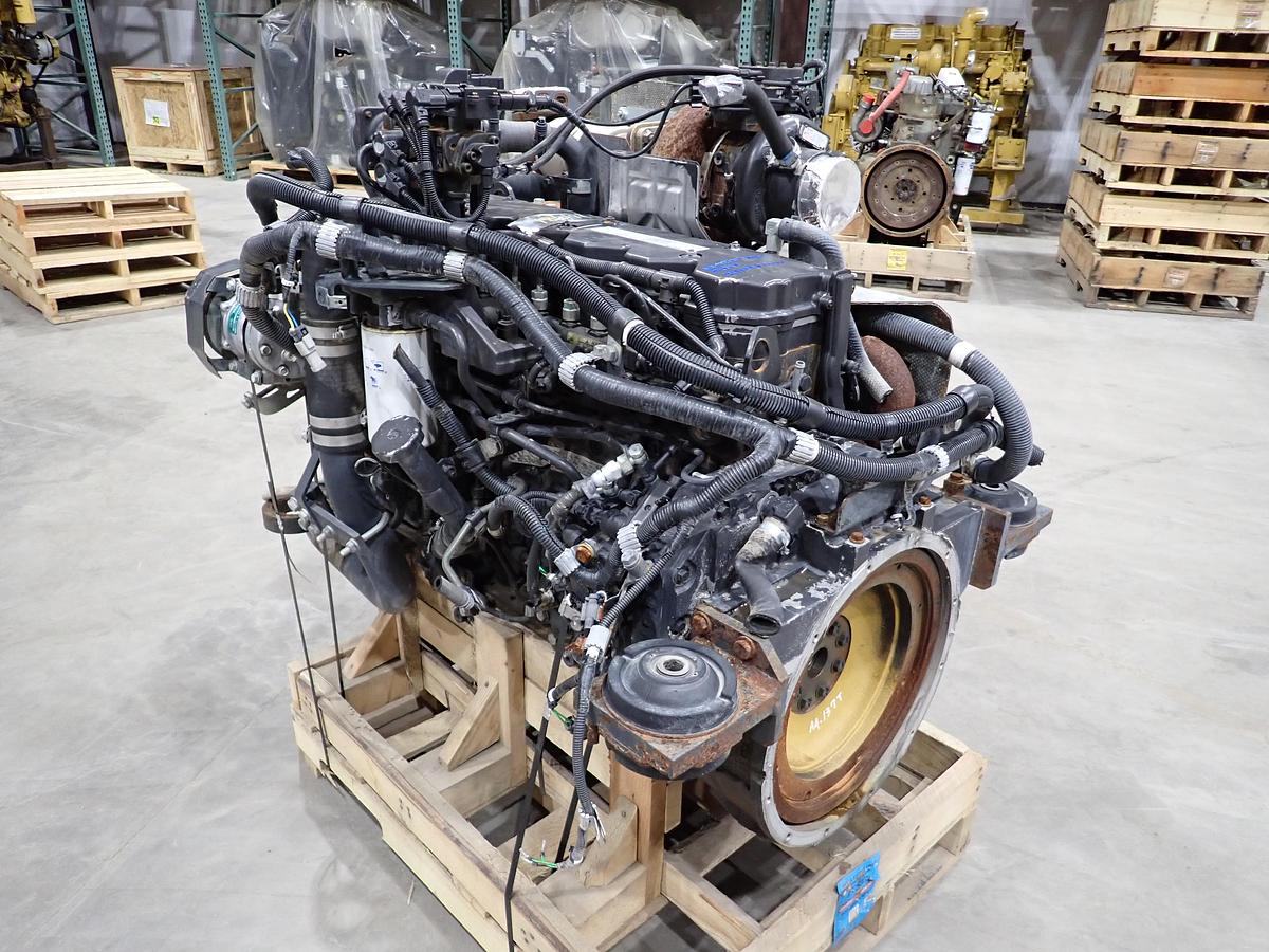 Used 2016 Komatsu SAA6D107E-3 Diesel Engine PC210LC-11 EXCAVATOR