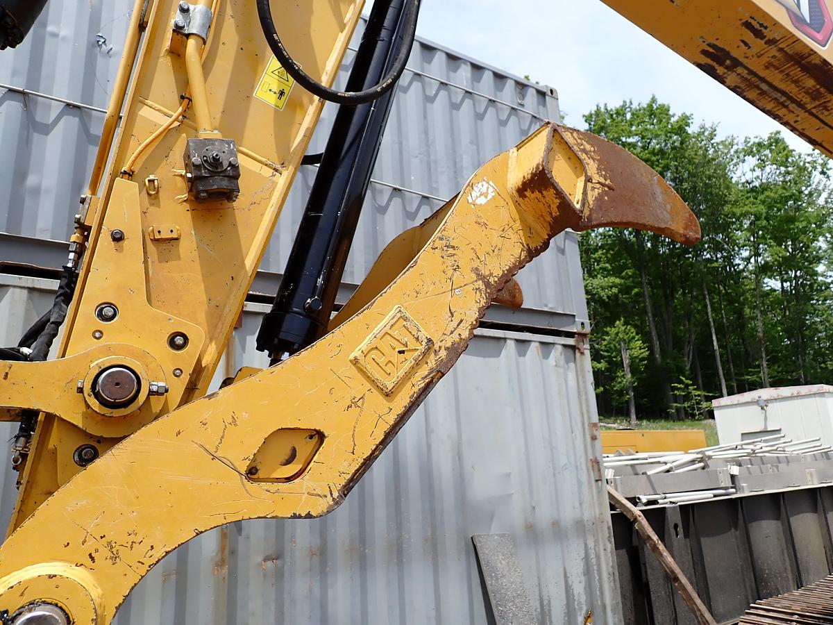 Used 2022 CAT 323 Excavator HYDRAULIC THUMB! 