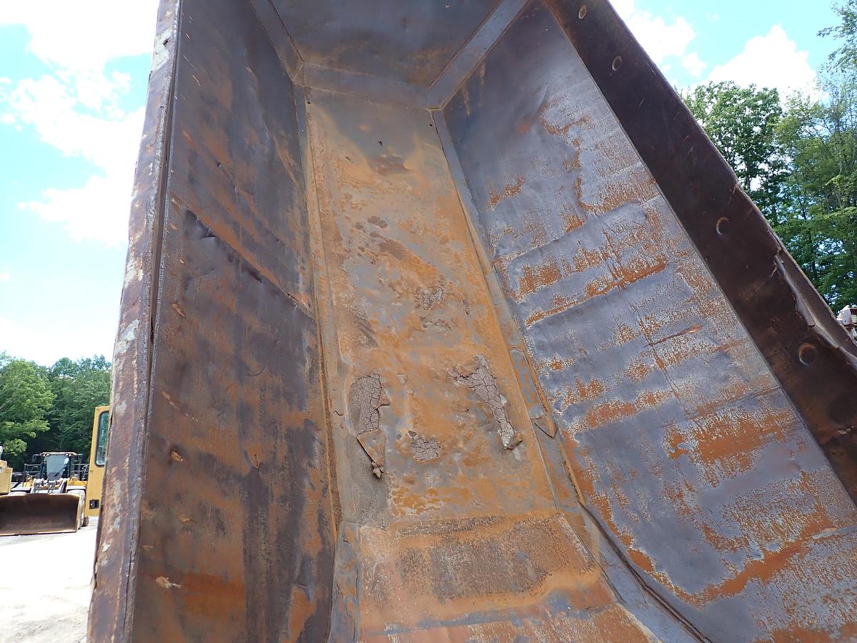 Used 1991 CAT D350D Articulated Haul Truck