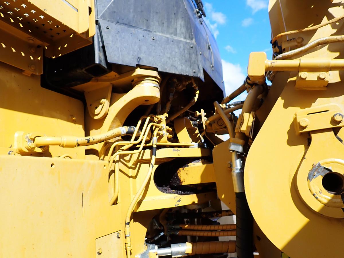 Used 2015 CAT 988K Wheel Loader w/ LOG GRAPPLE